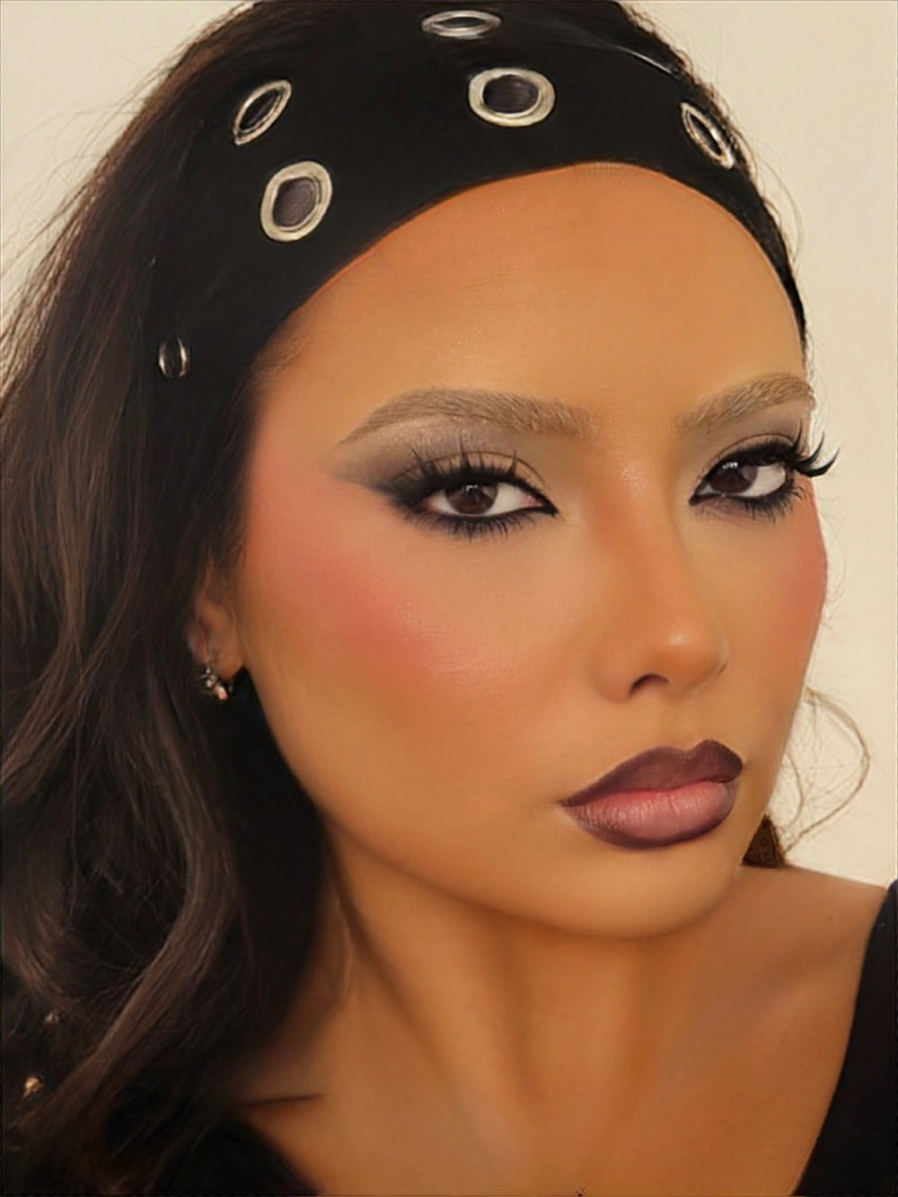 Look DVO The Lab — maquillage glamour